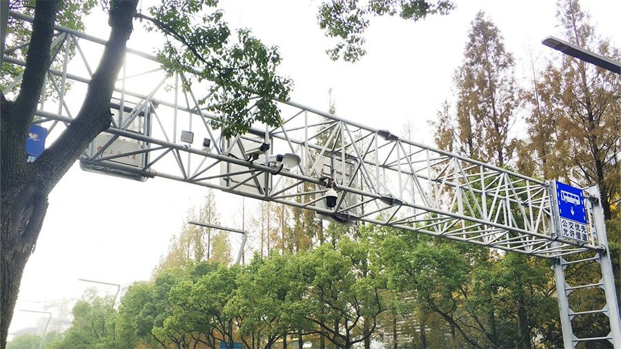 炸街高噪聲車抓拍設(shè)備